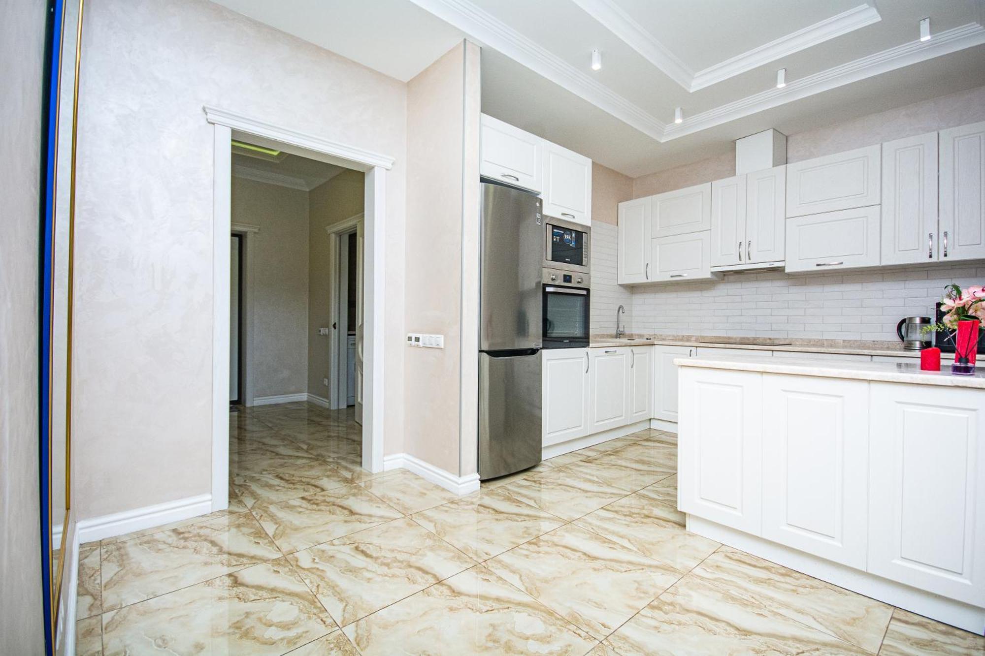 Ferienwohnung Luxury For Business & Pleasure Royal 3 Kiew Exterior foto