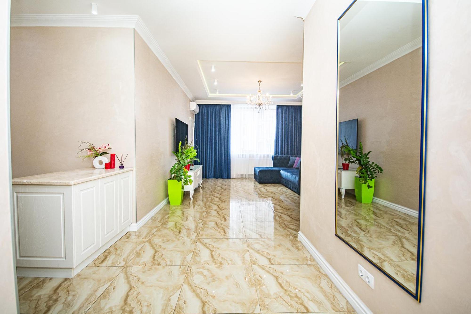 Ferienwohnung Luxury For Business & Pleasure Royal 3 Kiew Exterior foto