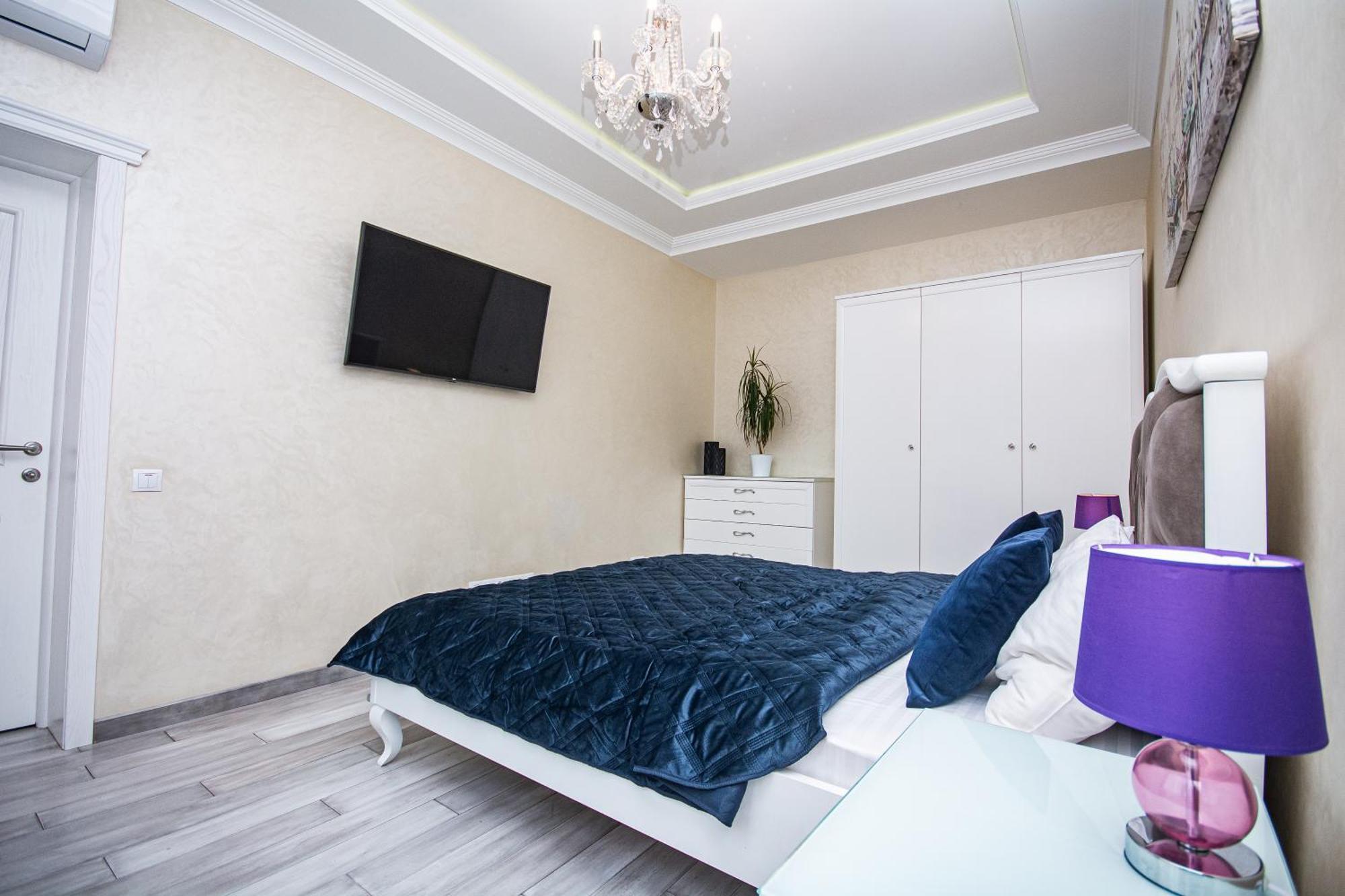 Ferienwohnung Luxury For Business & Pleasure Royal 3 Kiew Exterior foto