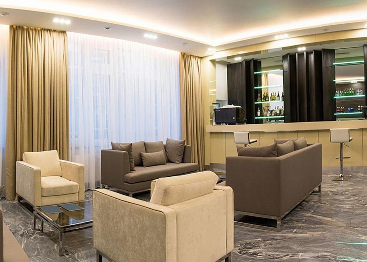 Ferienwohnung Luxury For Business & Pleasure Royal 3 Kiew Exterior foto